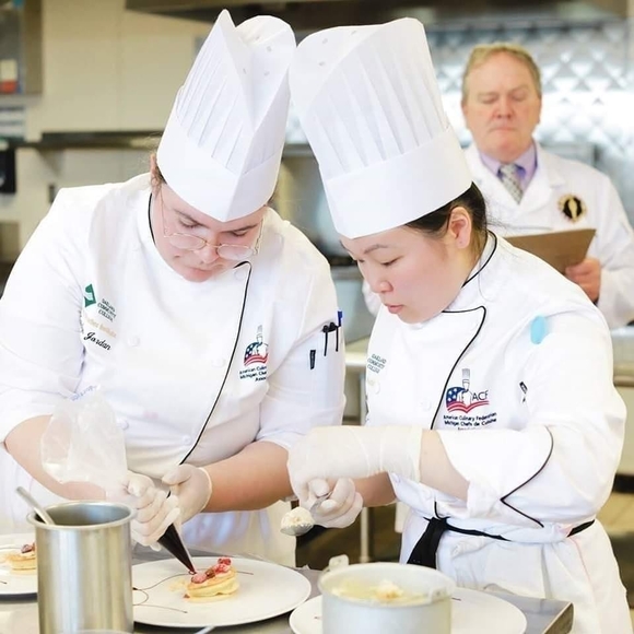 Meet your Posher, Hitomi - Picture 1 of 1